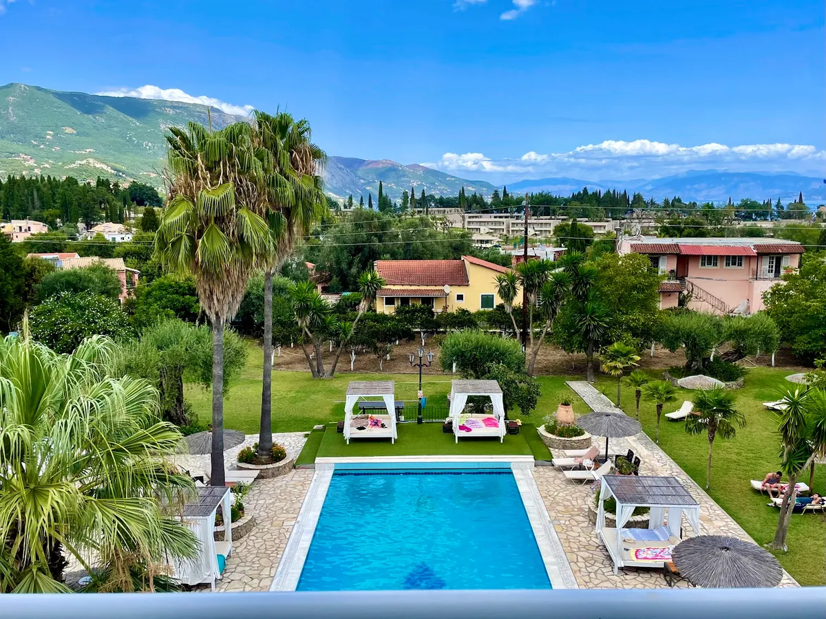 Paloma Blanca, Corfu exterior view