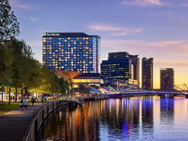 Pan Pacific Melbourne, Melbourne exterior view