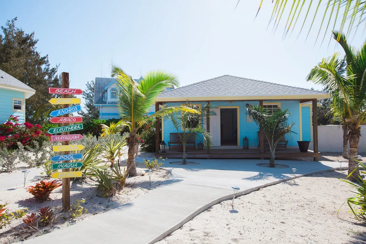 Paradise Bay Bahamas, Exuma exterior view