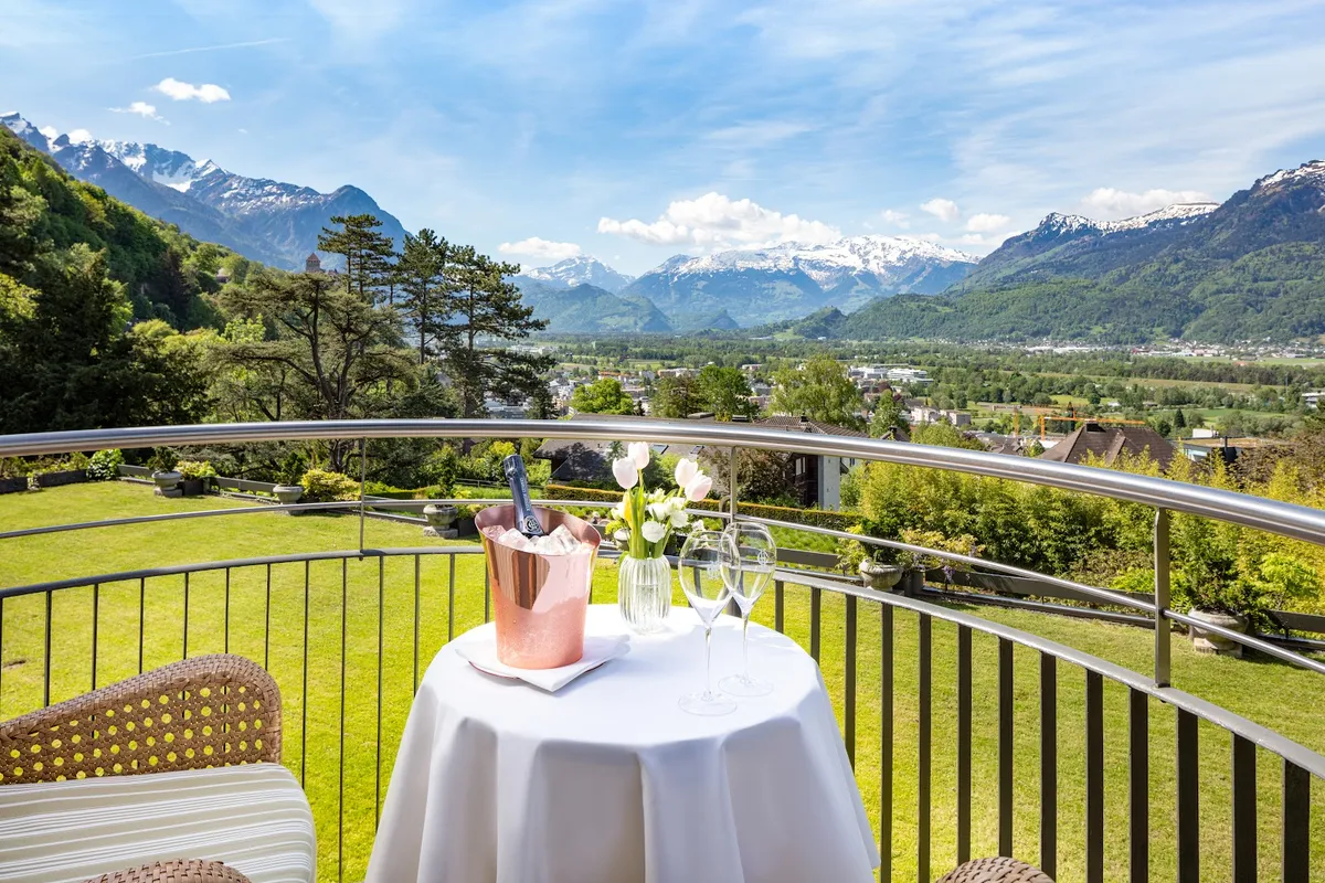 Park Hotel Sonnenhof Superior, Vaduz exterior view