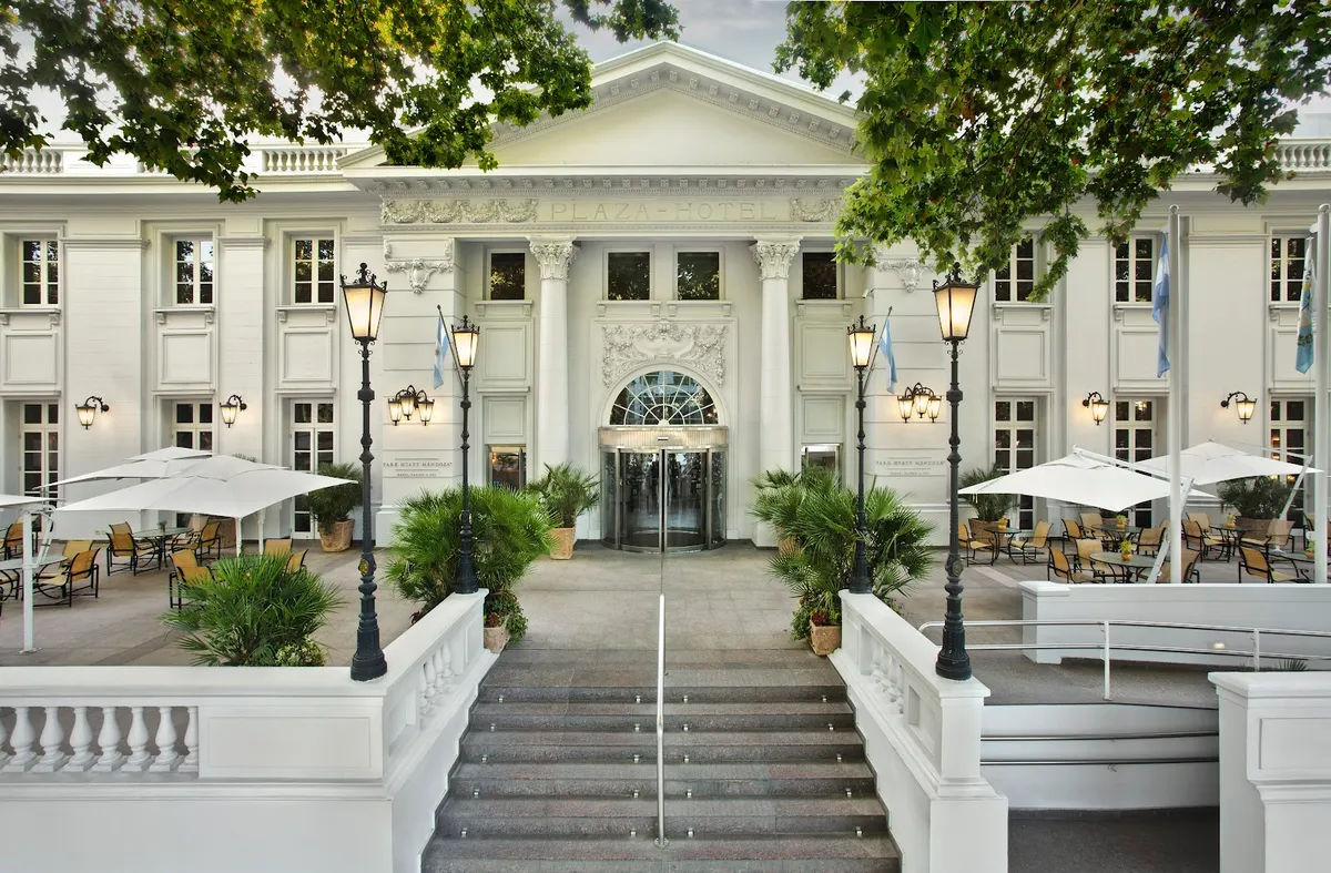 Park Hyatt Mendoza, Mendoza exterior view