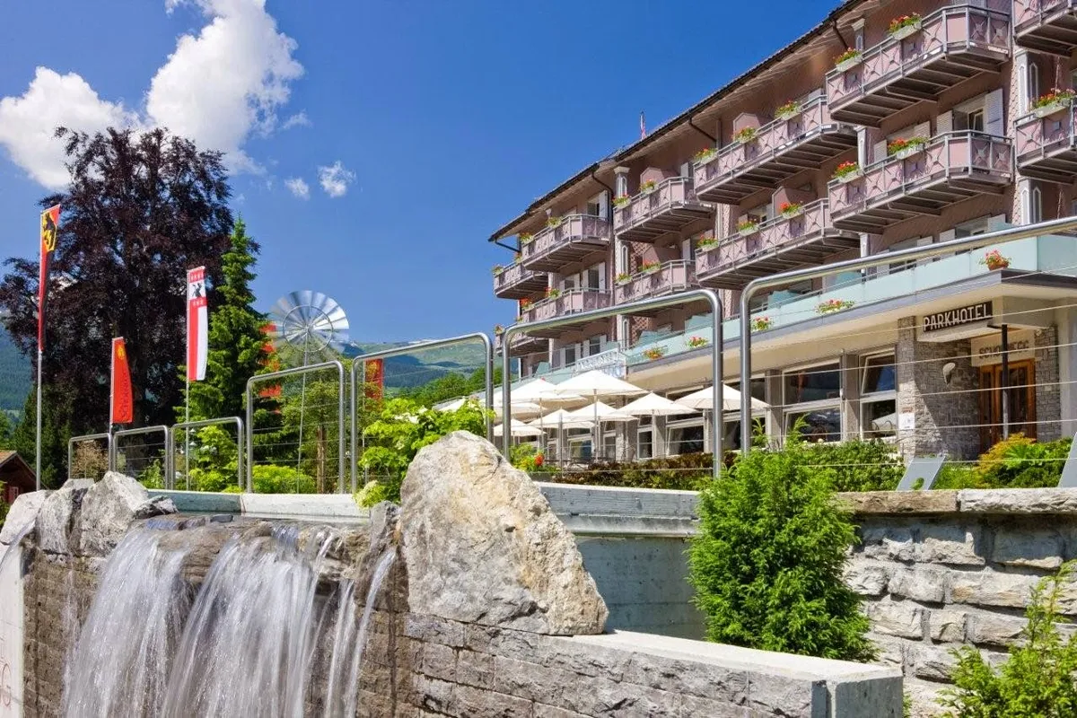 Parkhotel Schoenegg, Grindelwald exterior view