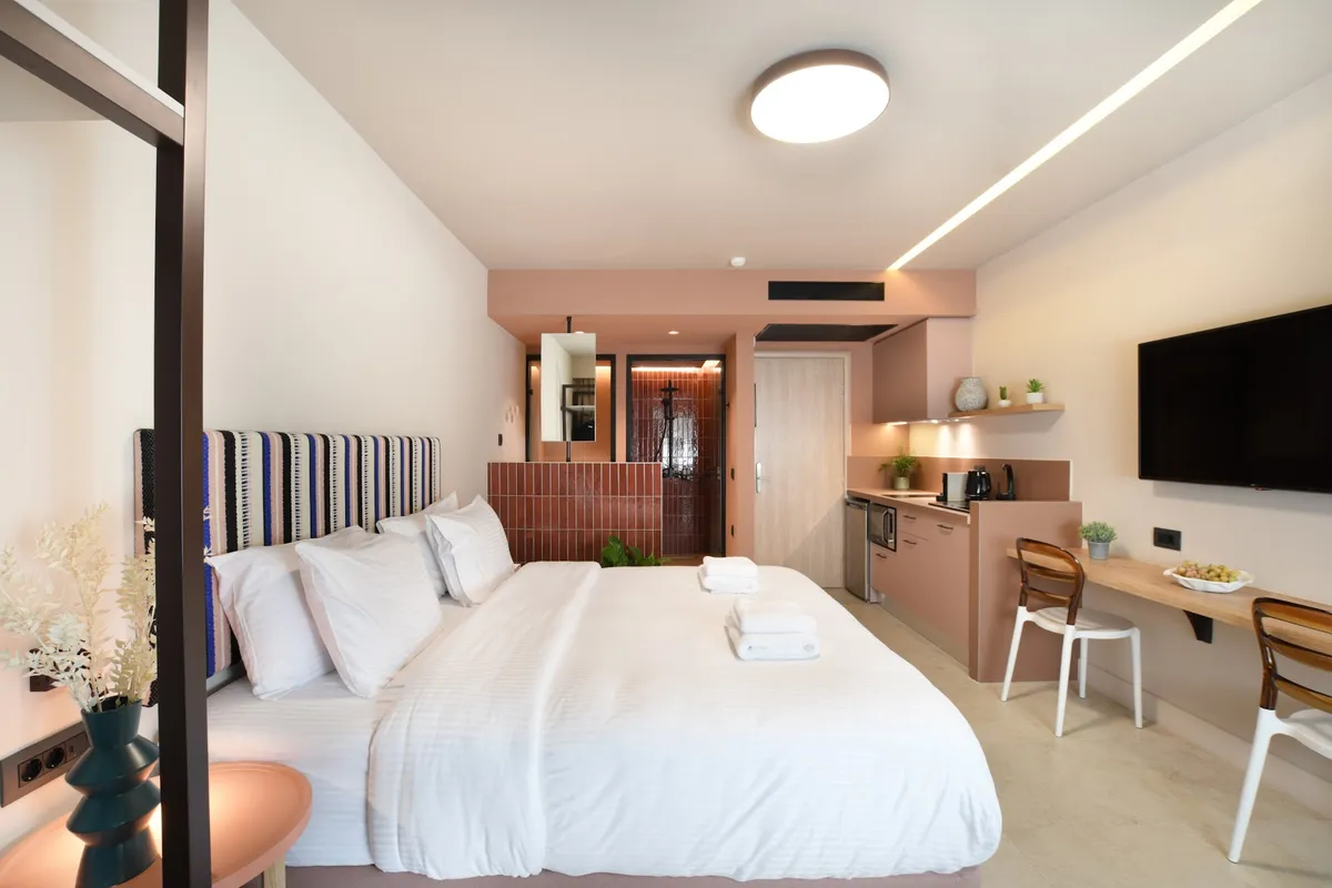 Pavo Art Hotel, Heraklion exterior view