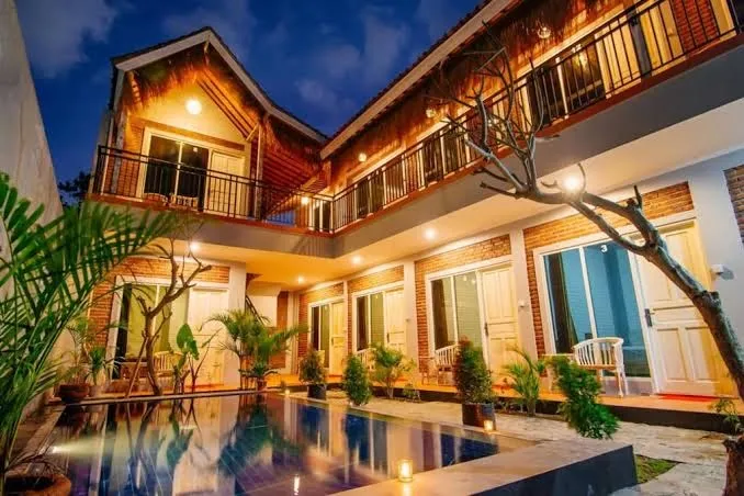 PD Bali Guesthouse - Deluxe Room, Canggu exterior view