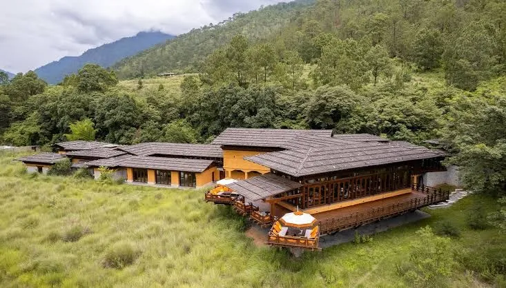 Pemako Punakha, Punakha exterior view