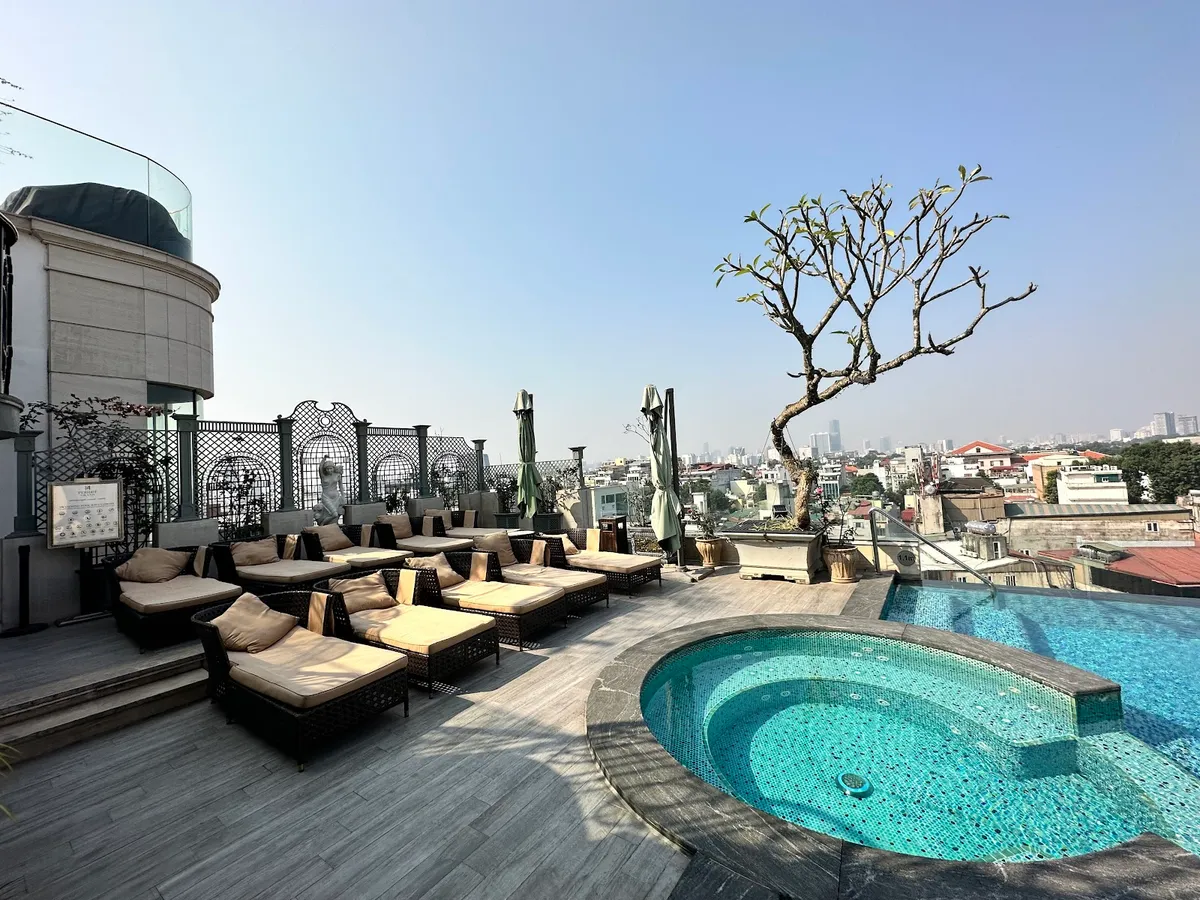 Peridot Grand Luxury Boutique Hotel, Hanoi exterior view