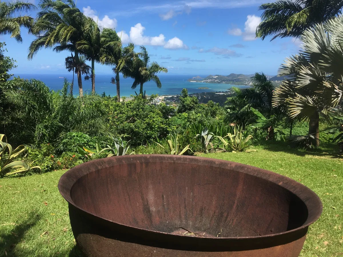 Pink Plantation, Castries exterior view