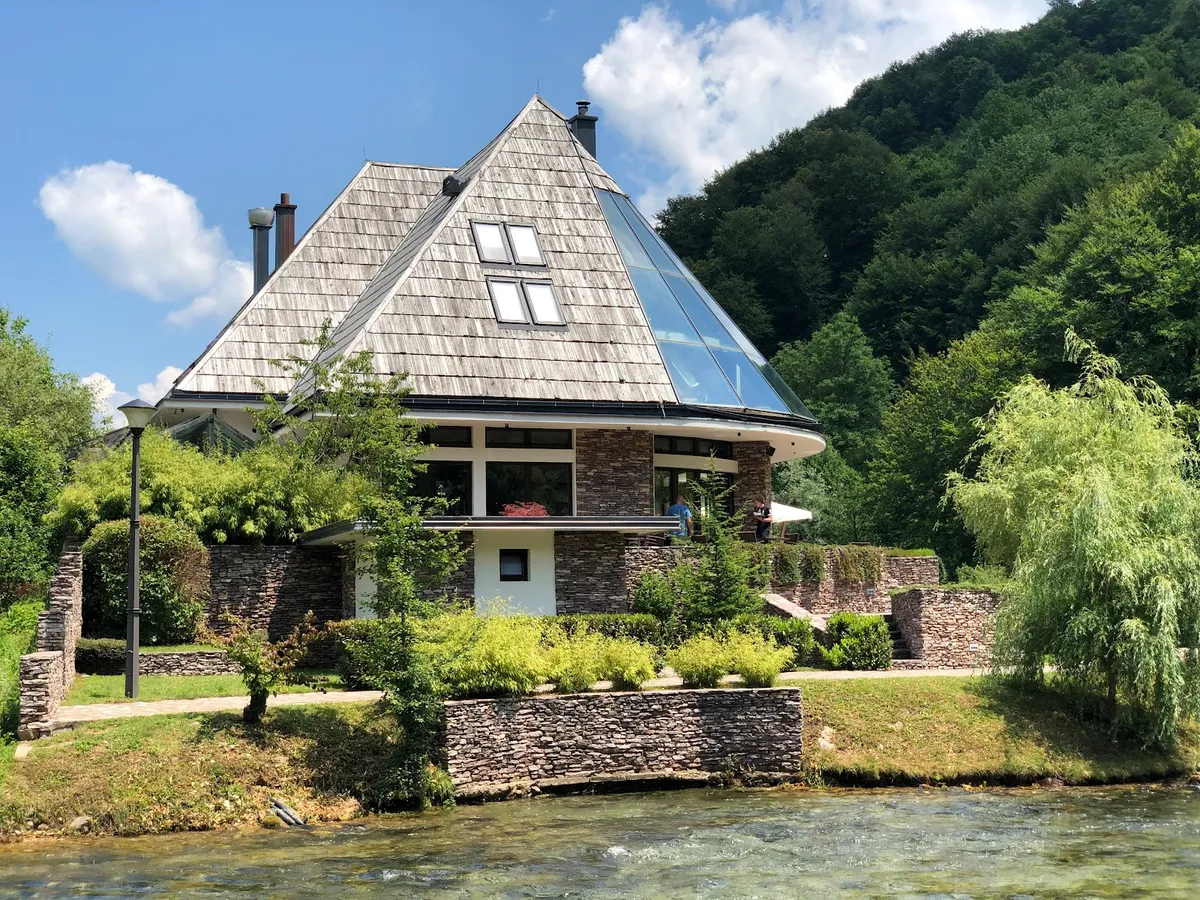 Pliva Tourist Complex, Jajce exterior view