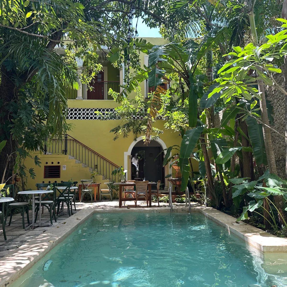 Poquito a Poquito, Yucatan Peninsula exterior view