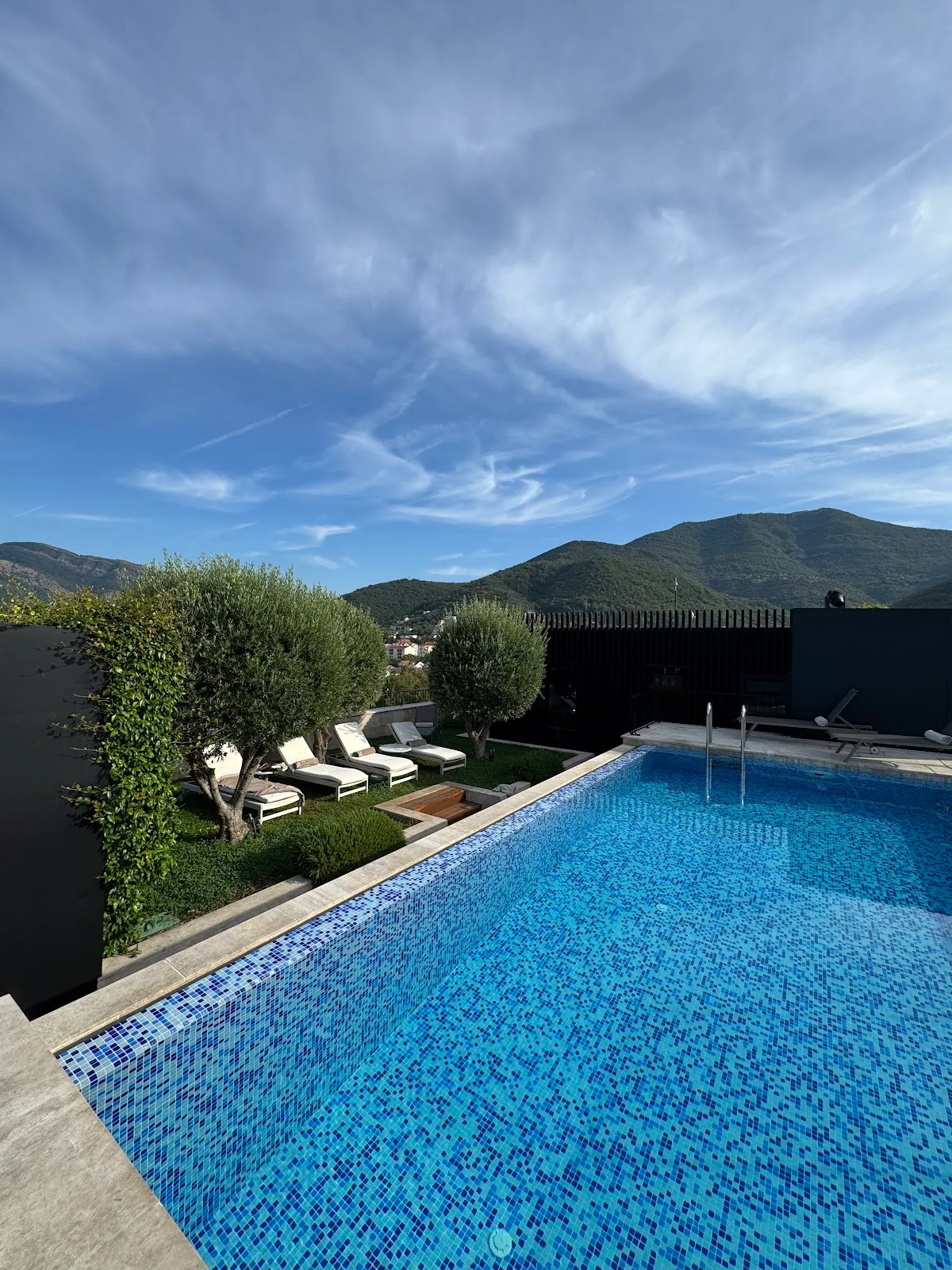 Porto Palace, Tivat exterior view