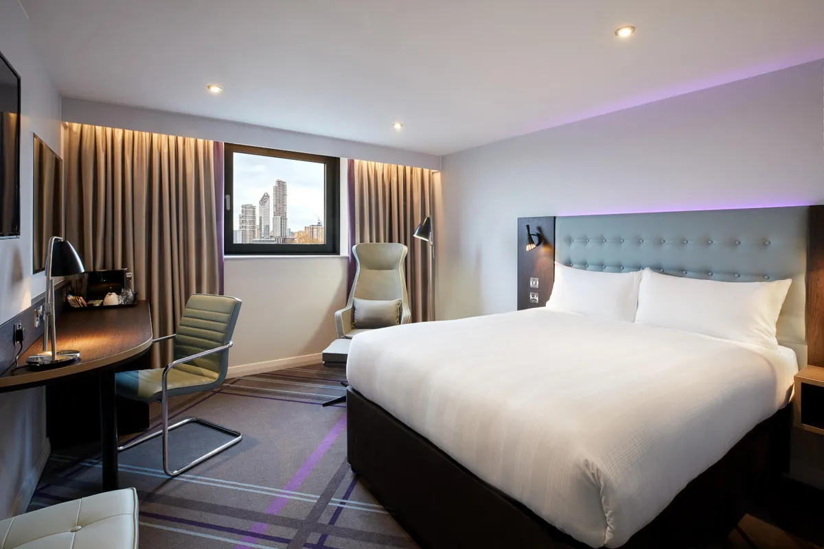 Premier Inn Liverpool City Centre (Lime Street) hotel, Liverpool exterior view