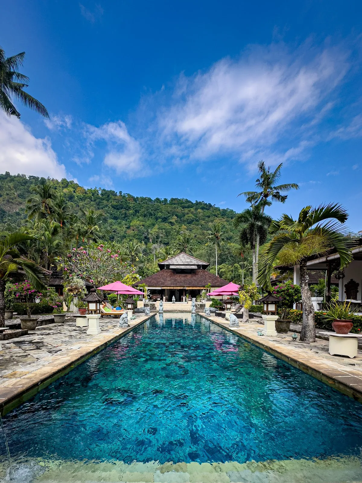 Puri Mas Beach Resort, Lombok exterior view