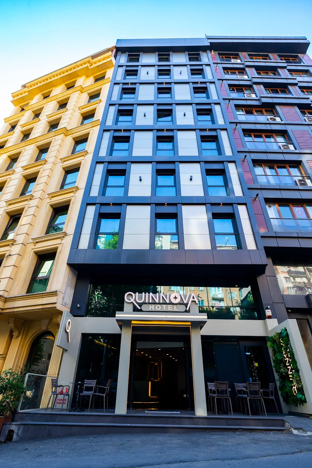 QUINNOVA HOTEL, Istanbul exterior view