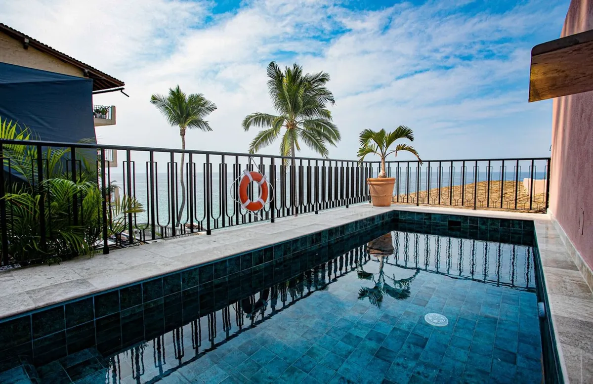 Quinta Maria Cortez Beach Hotel, Puerto Vallarta exterior view