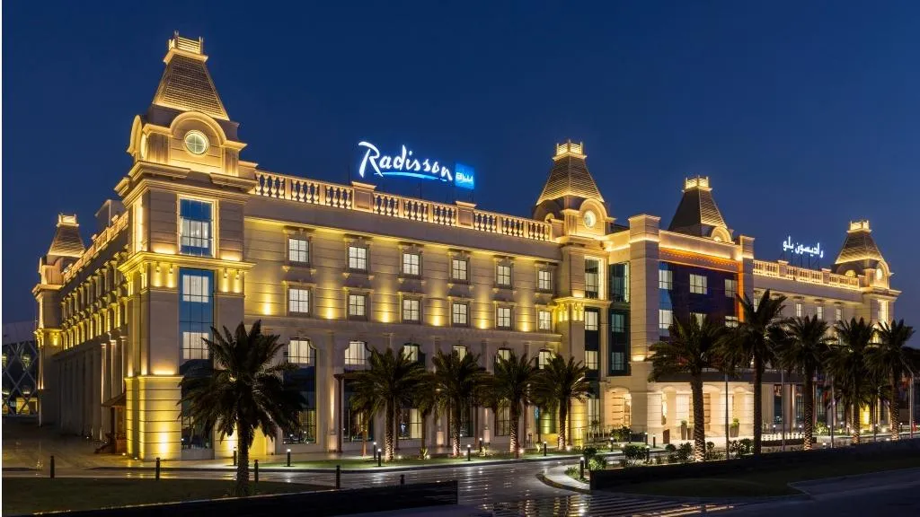 Radisson Blu Hotel, Ajman, Ajman exterior view