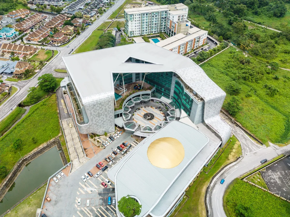 Raia Hotel & Convention Centre Kuching, Kuching exterior view