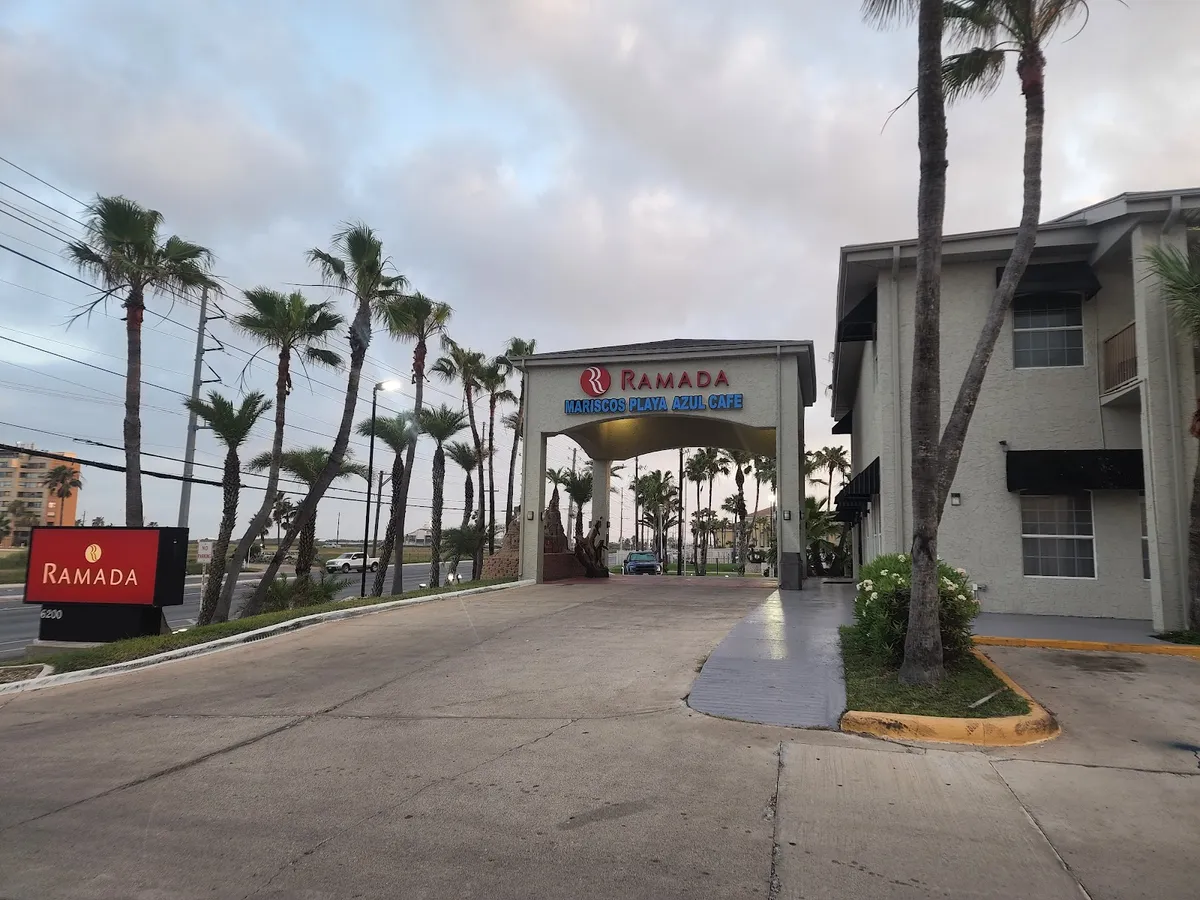 Ramada by Wyndham & Suites South Padre Island, Nadi exterior view