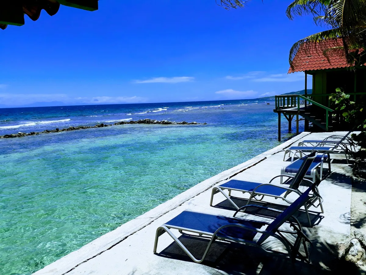 Reef House Resort, Roatan exterior view