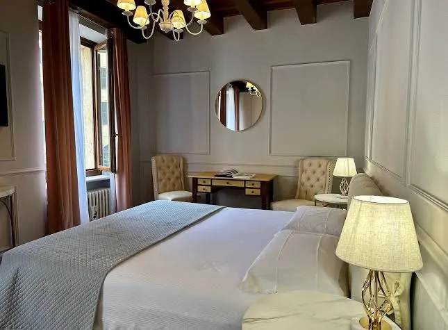Relais a Ponte Pietra, Verona exterior view