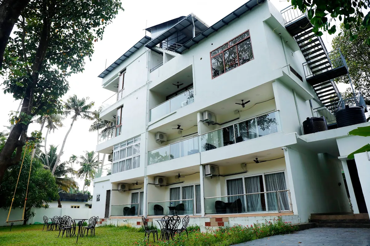 Riverside Inn Kochi, Kochi exterior view