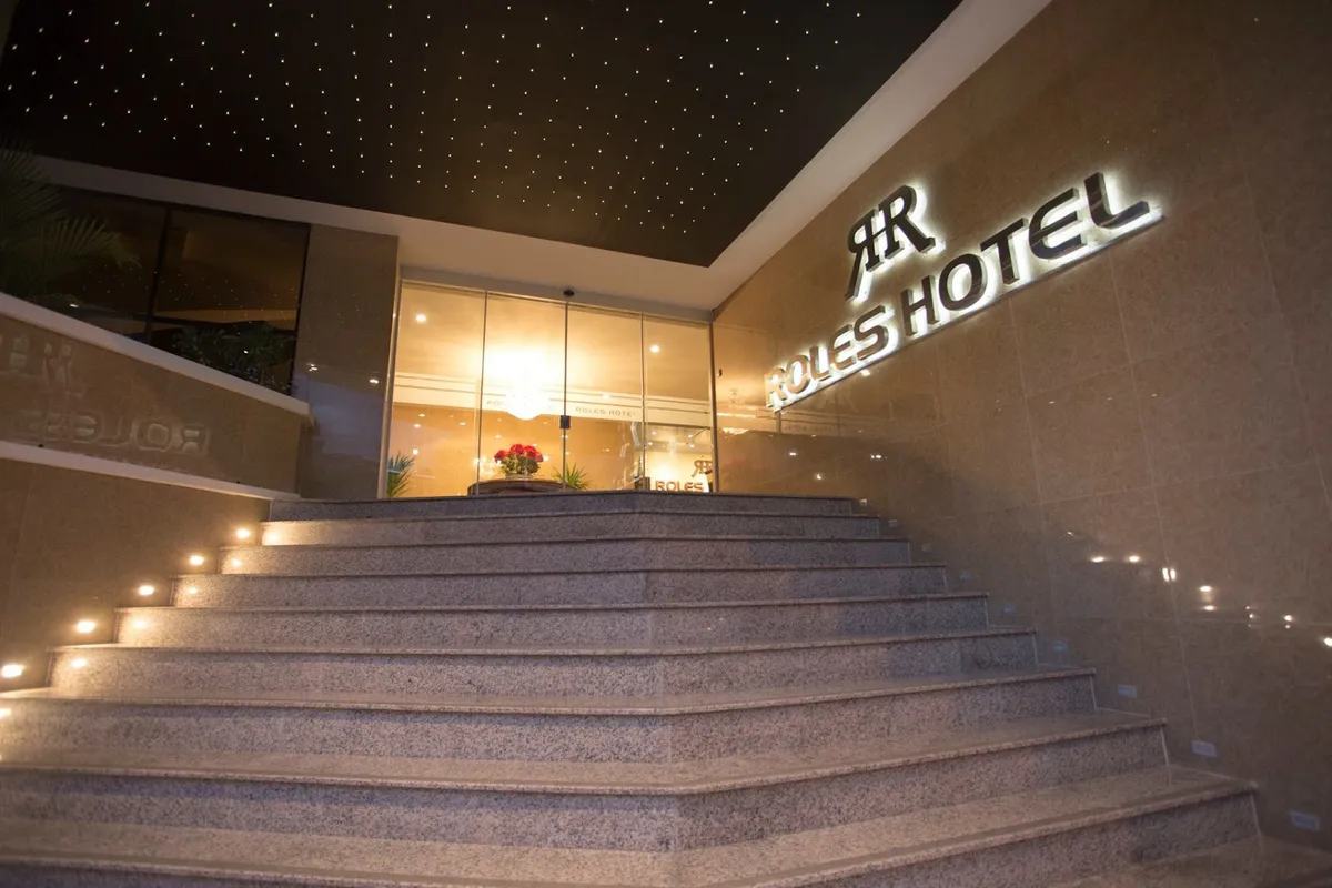 Roles Hotel, Sucre exterior view