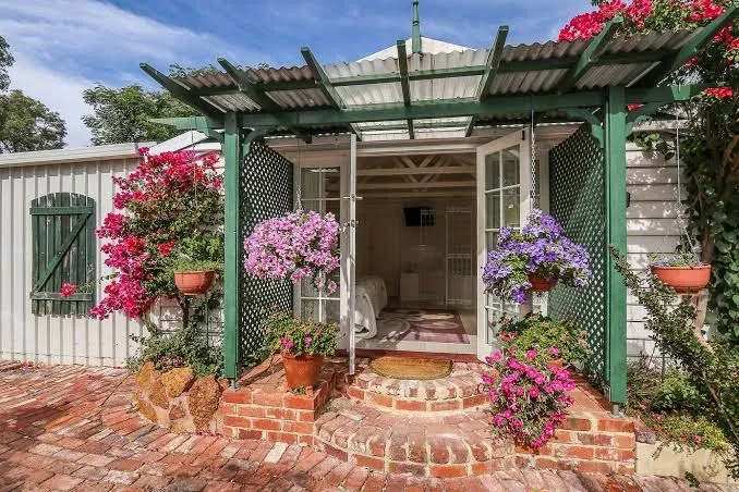 Rosebridge House Bed & Breakfast Adult Retreat, Perth exterior view