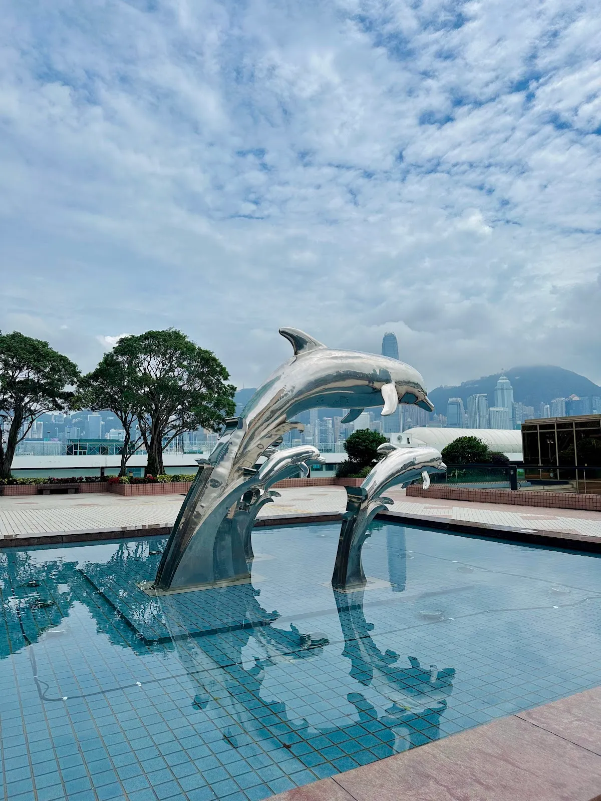Royal Pacific Hotel, Kowloon exterior view
