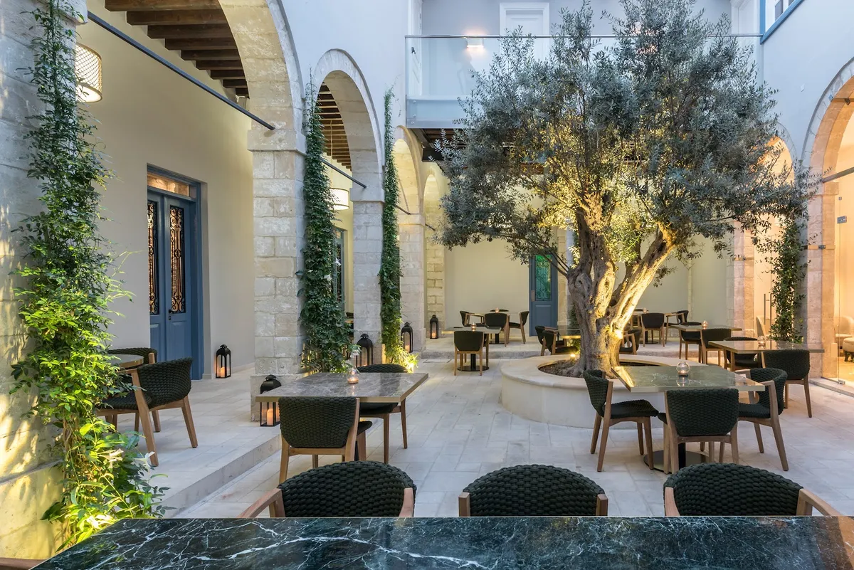 S Paul Hotel, Limassol exterior view