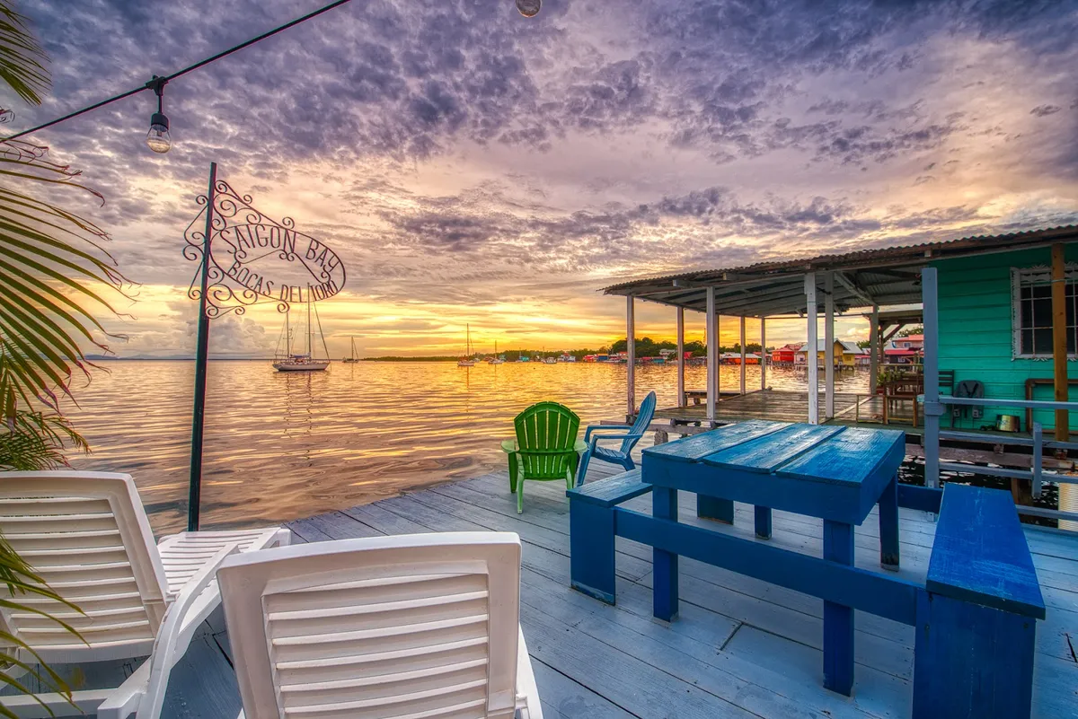 Saigon Bay Bed and Breakfast, Bocas Del Toro exterior view