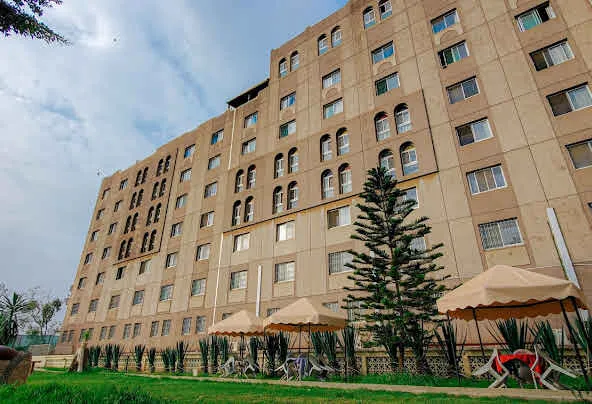 فندق شيراتون, Sanaa exterior view