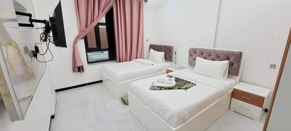 فندق واجنحه الصرح الذهبي, Sanaa exterior view