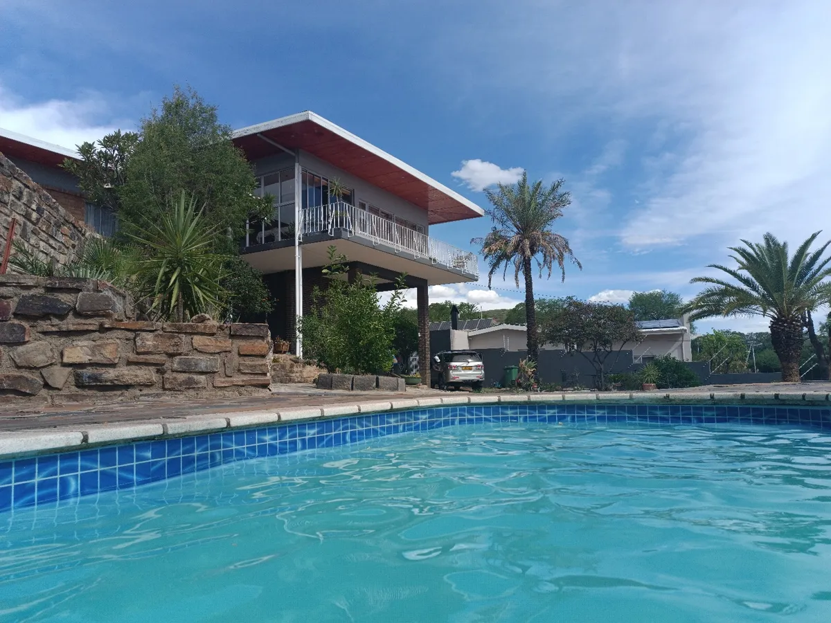 Sapphire Self Catering At 54, Windhoek exterior view