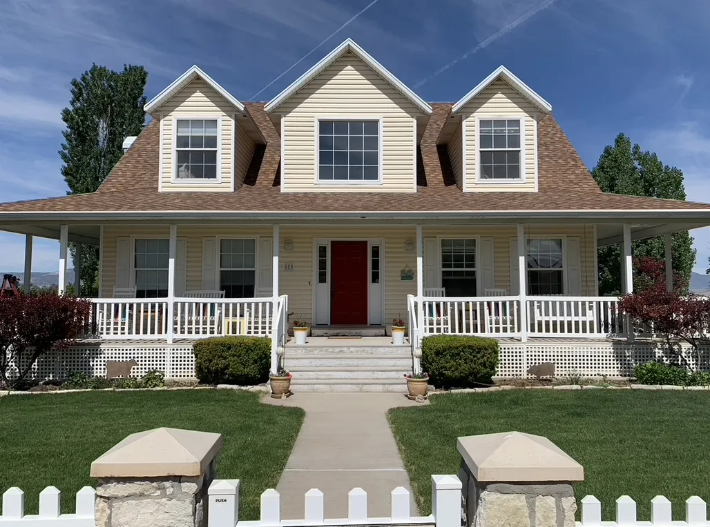 Scott Farm Bed & Breakfast, Moroni exterior view