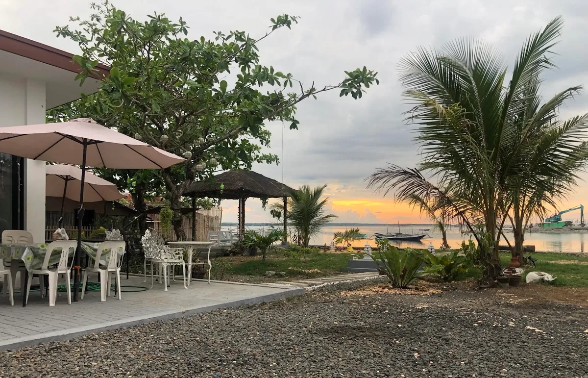 Sea Breeze Beach House, Visayas exterior view