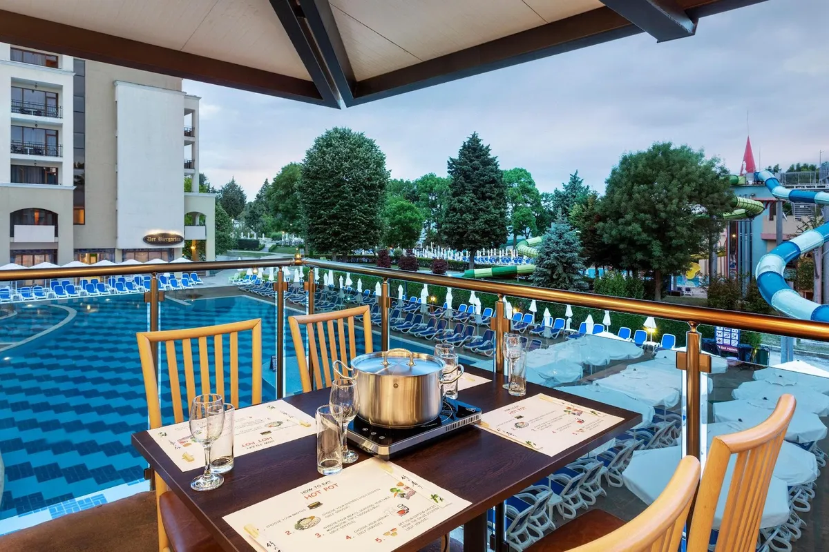 Sol Nessebar Bay All Inclusive, Nesebar exterior view