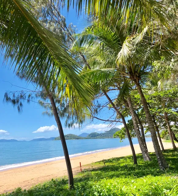 South Pacific BnB Clifton Beach, Cairns Queensland, Cairns exterior view