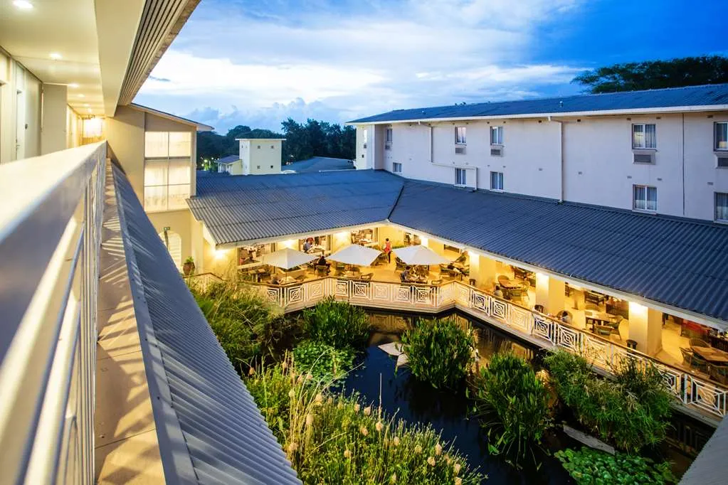 Southern Sun Ridgeway, Lusaka exterior view
