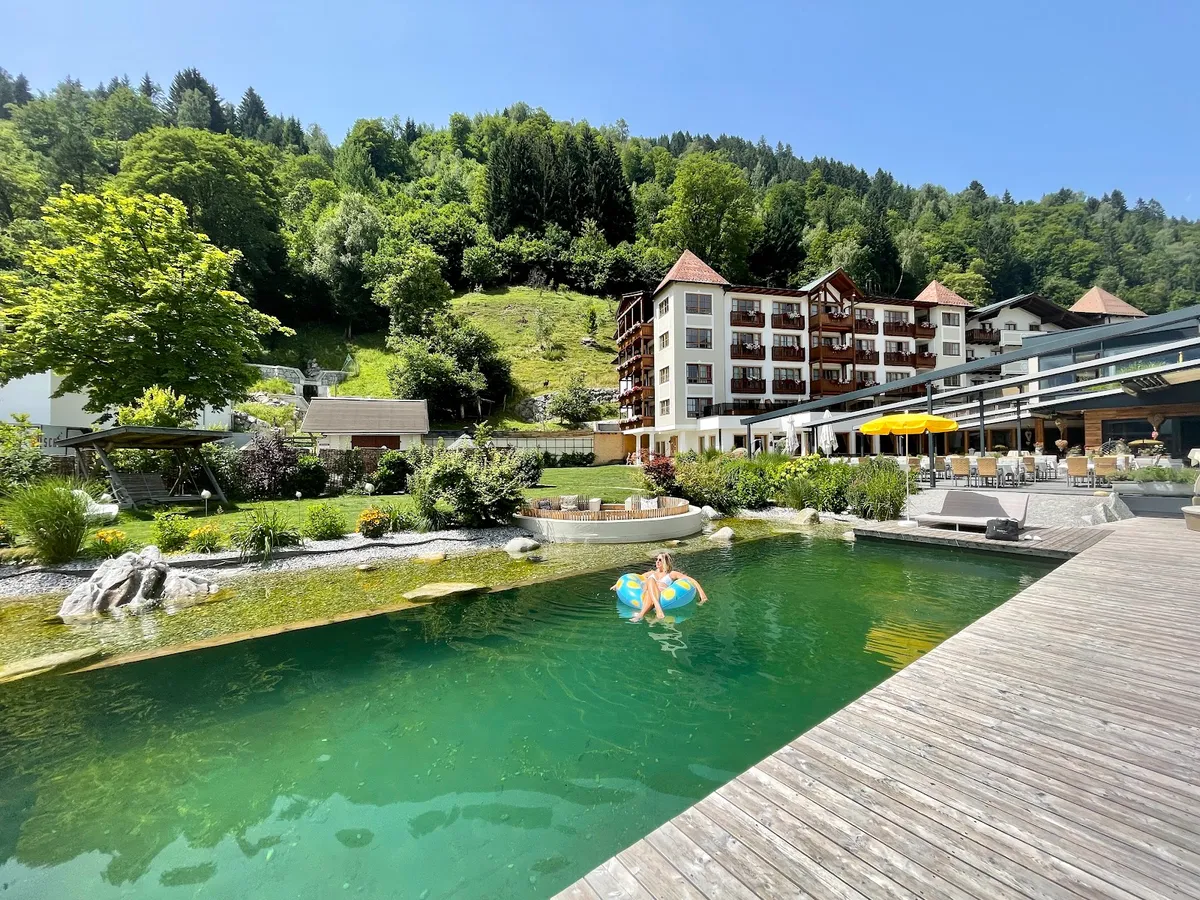 Sport- und Familienresort Alpenblick, Zell Am See exterior view