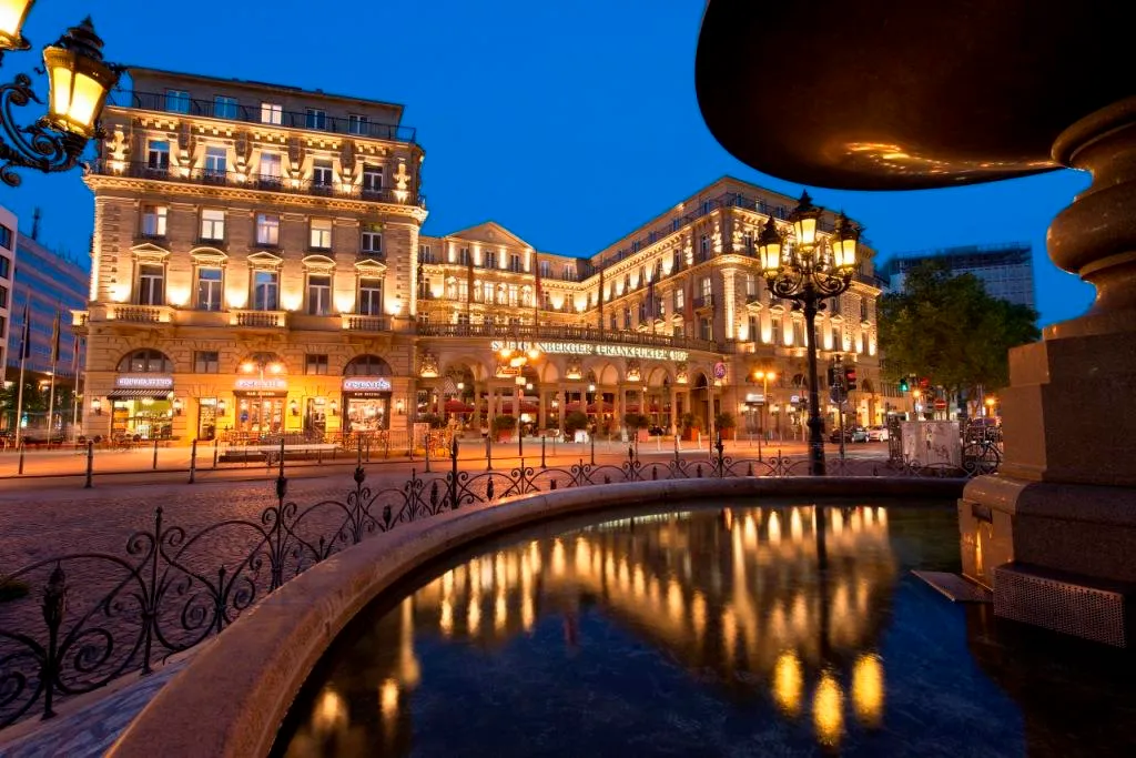 Steigenberger Frankfurter Hof, Frankfurt exterior view