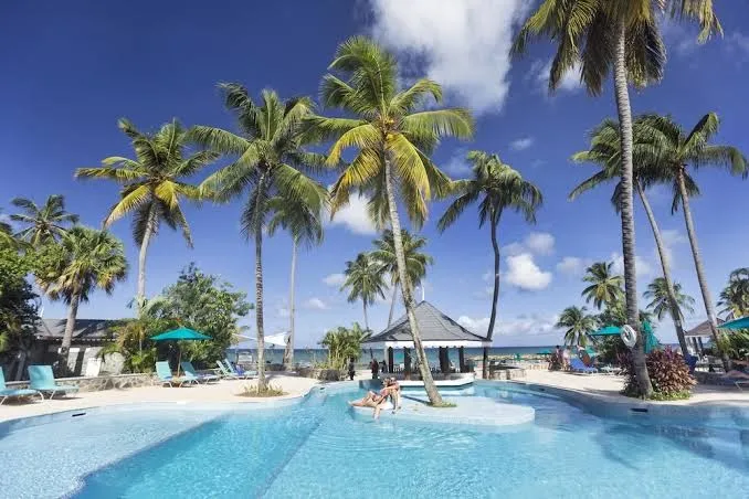 StolenTime Saint Lucia, Castries exterior view