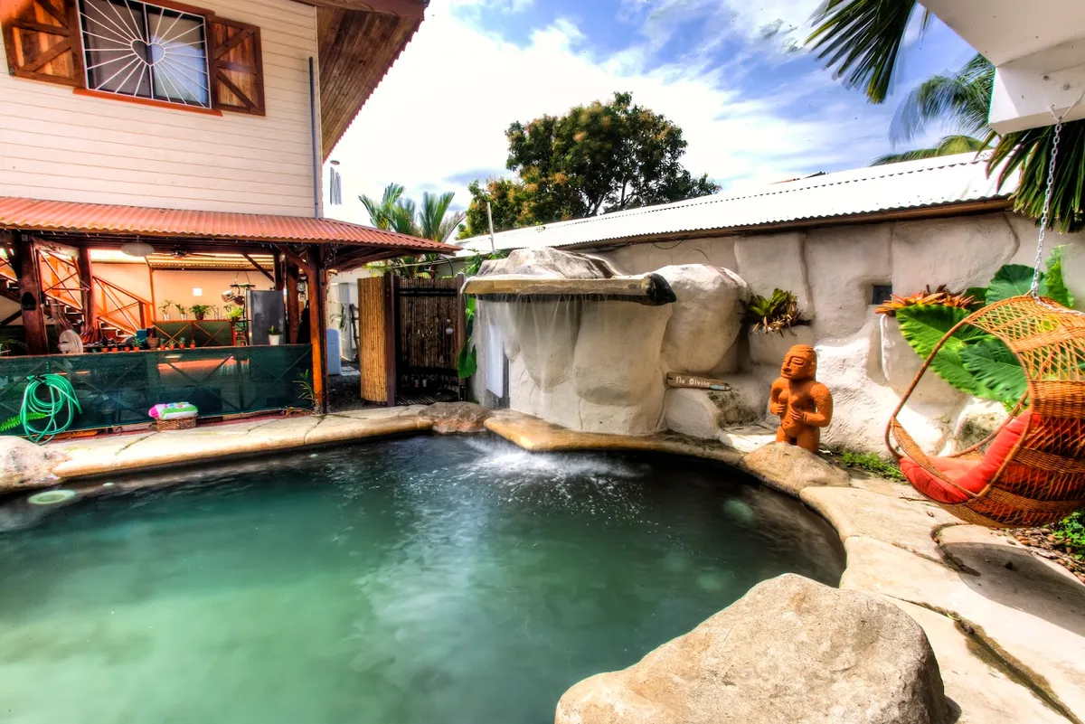 Sueño Grande B&B at the Beach, Puerto Viejo exterior view