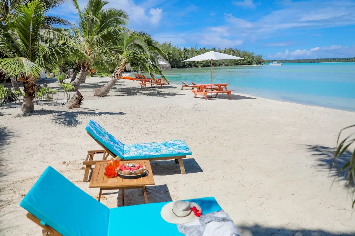Tai Roto Bay Beach Villas, Aitutaki exterior view