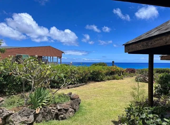 Takarua Lodge, Easter Island exterior view