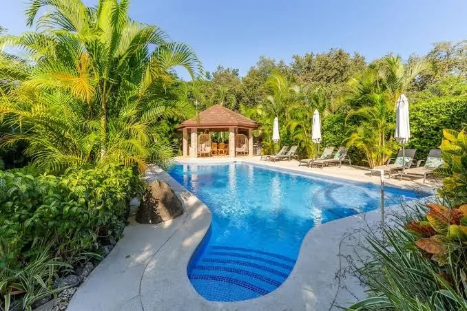 Tamarindo quiet green oasis pool and fiber optic, Tamarindo exterior view