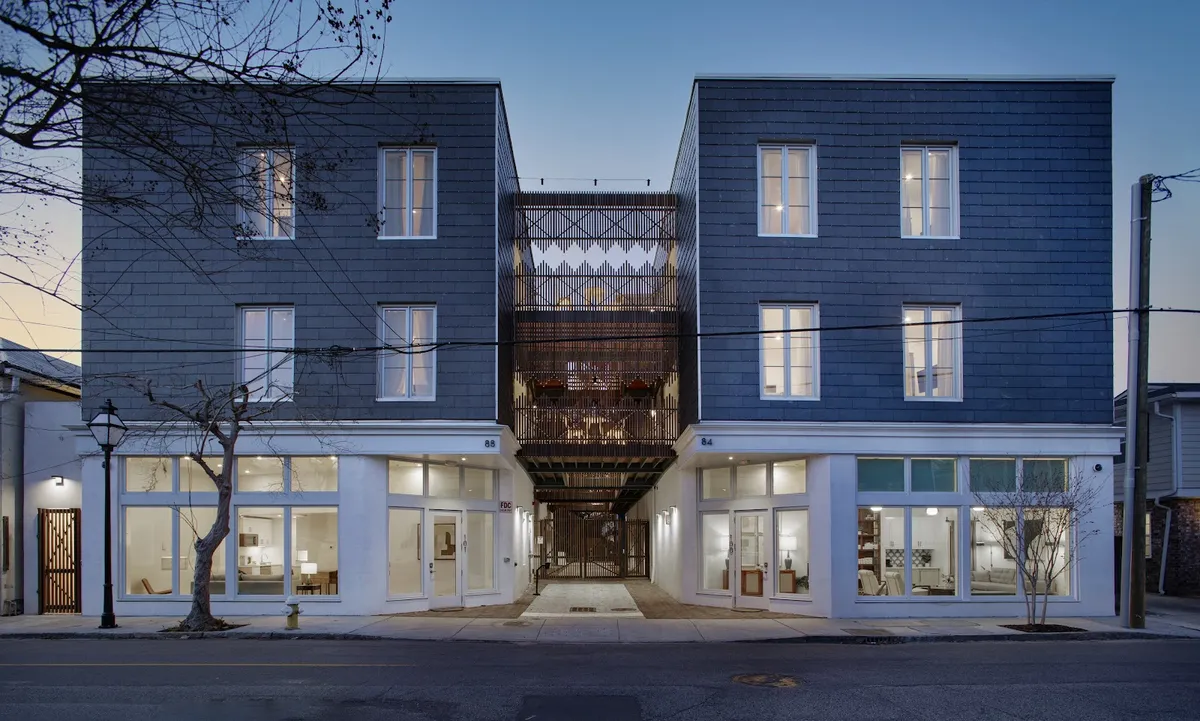 The Iris, Charleston exterior view