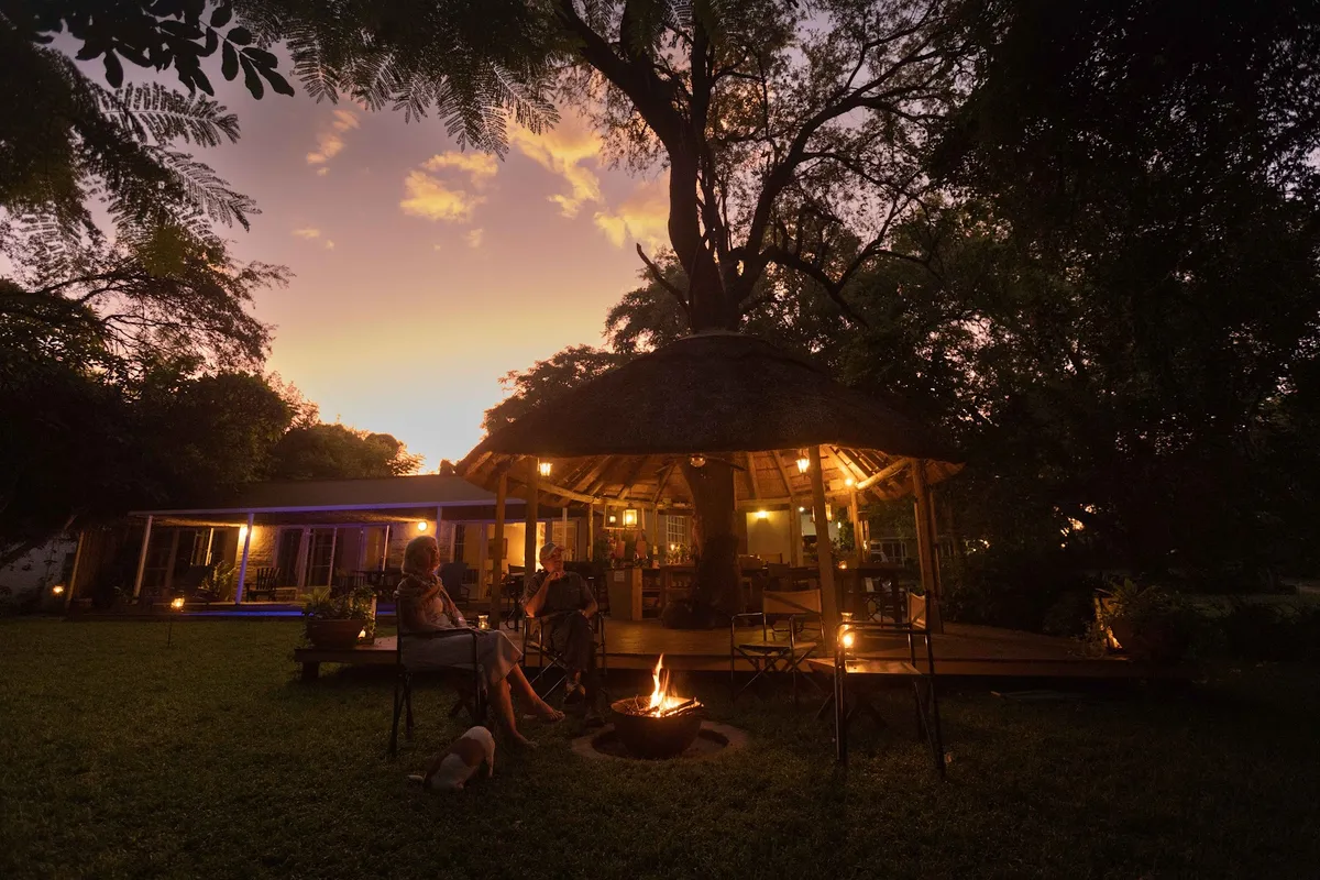 The Maun Studios, Maun exterior view