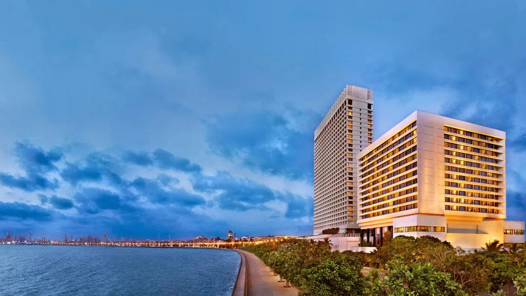 The Oberoi, Mumbai, Mumbai exterior view