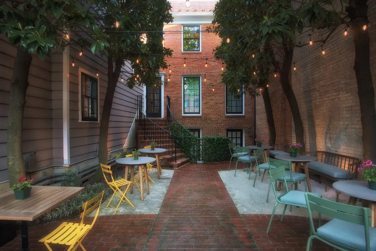 The Poppy Georgetown, Georgetown exterior view