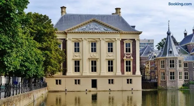 The Royal Suite II - R.Q.C., Delft exterior view