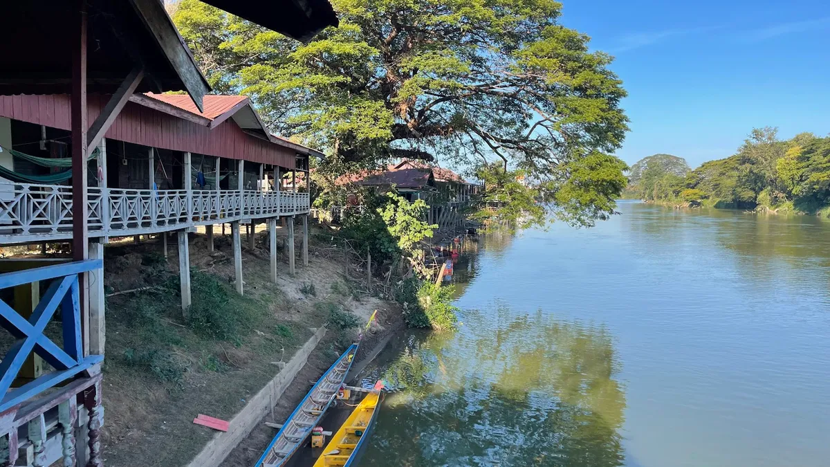 The Smiling Lao, 4000 Islands exterior view